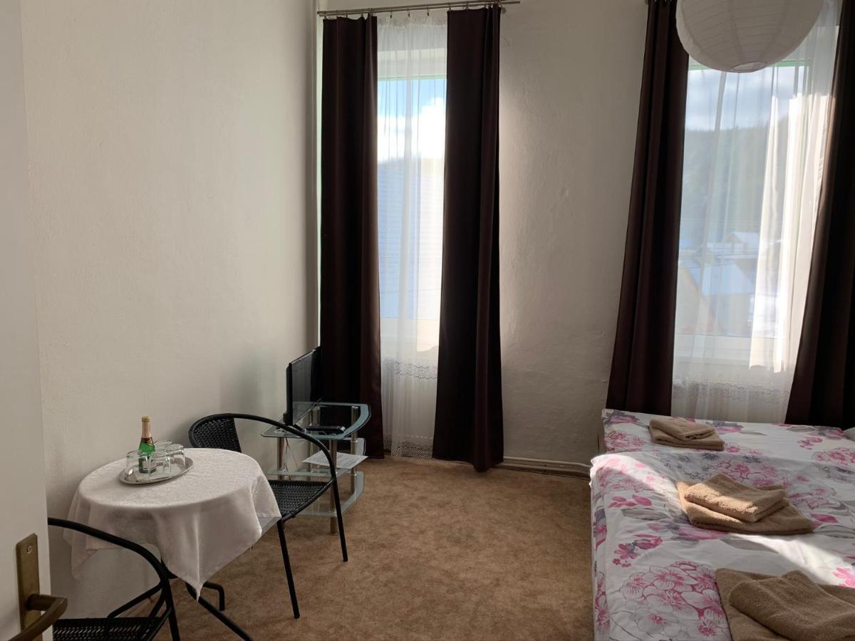 Ubytovanie Violet Važec Buitenkant foto